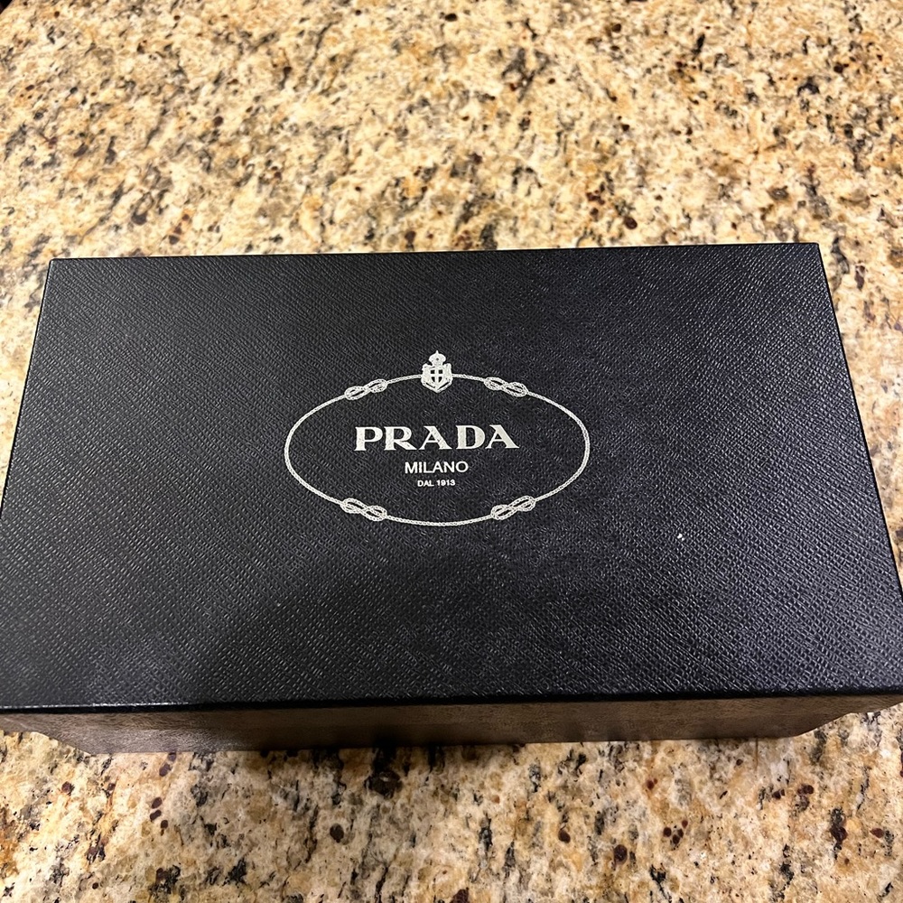 Prada Black Python Embellished Thong Flat. Size 7! Slightly used. - Picture 3 of 3